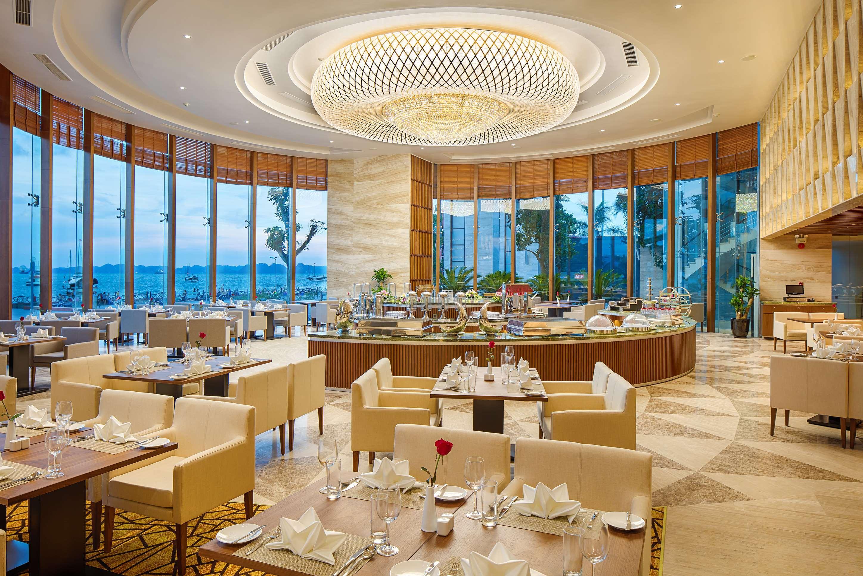 מלון הלונג Wyndham Legend Halong מראה חיצוני תמונה The restaurant